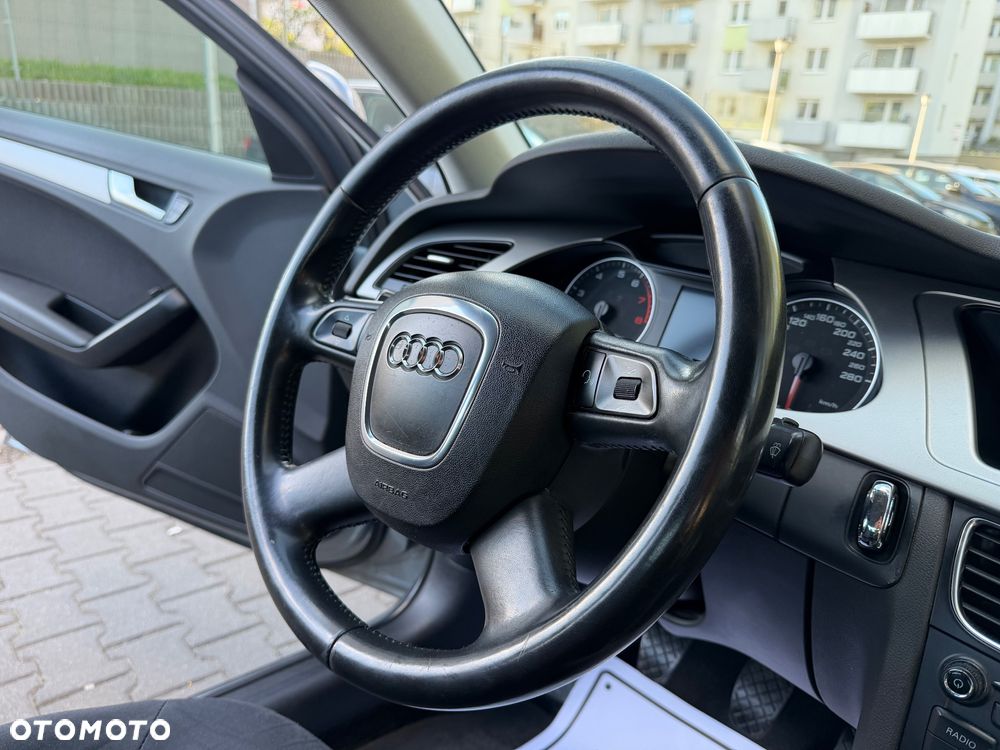 Audi A4 Limousine 1.8 TFSI multitronic S line Sportpaket - 31