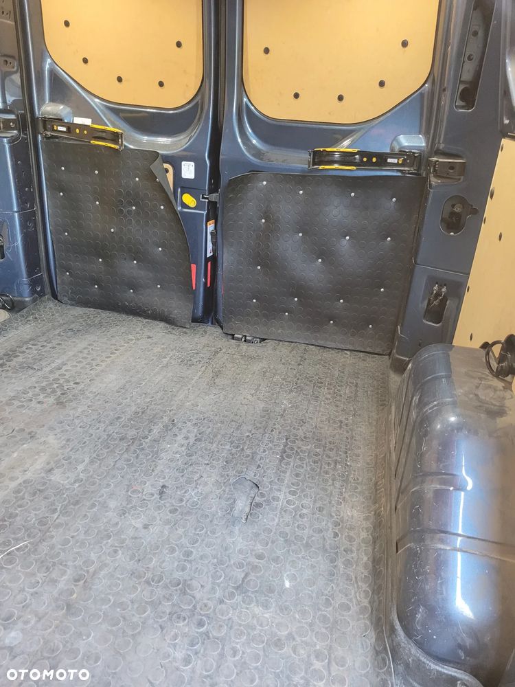 Ford Transit Custom - 6