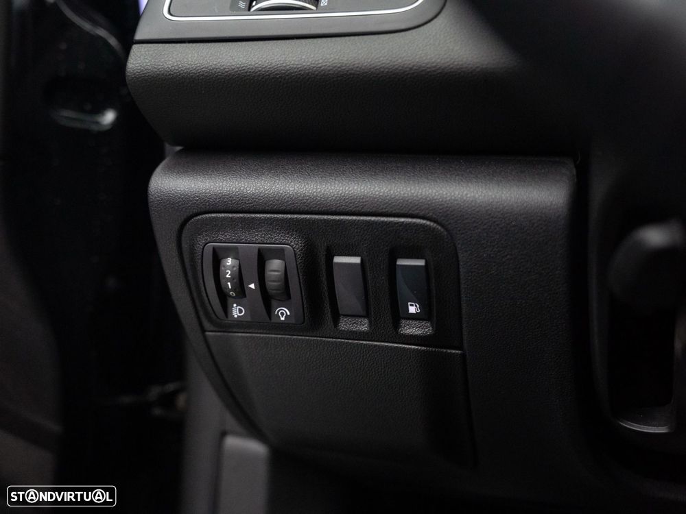 Renault Mégane Sport Tourer 1.6 E-Tech Plug-In Limited - 18