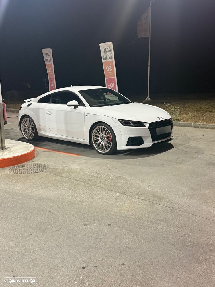 Audi TT Coupé - 10