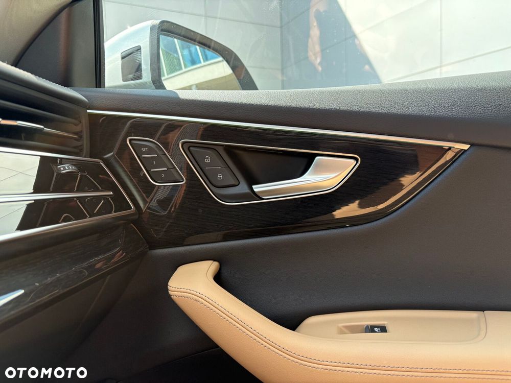 Audi Q8 - 15