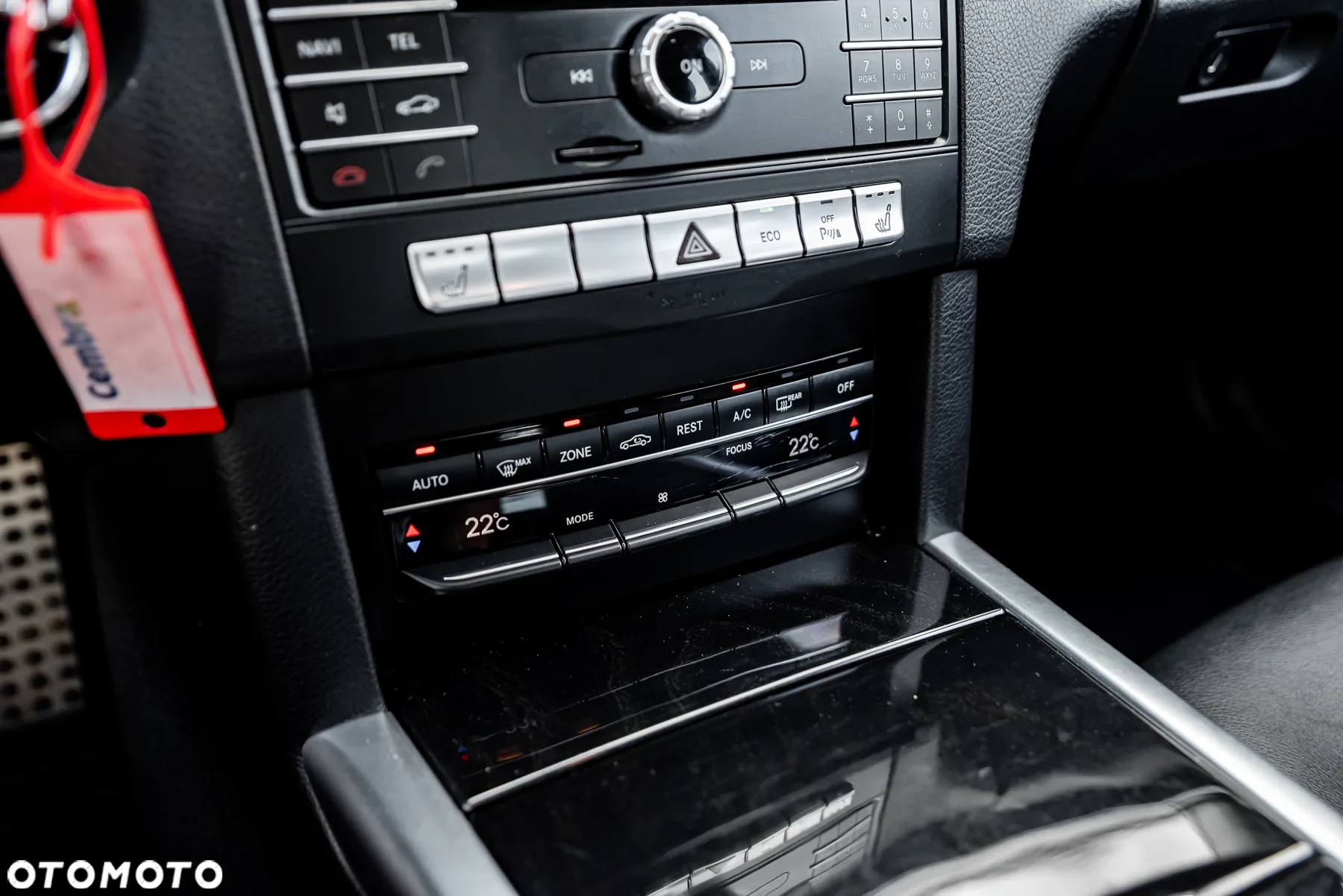 Mercedes-Benz Klasa E 220 BlueTEC 4-Matic Avantgarde - 34