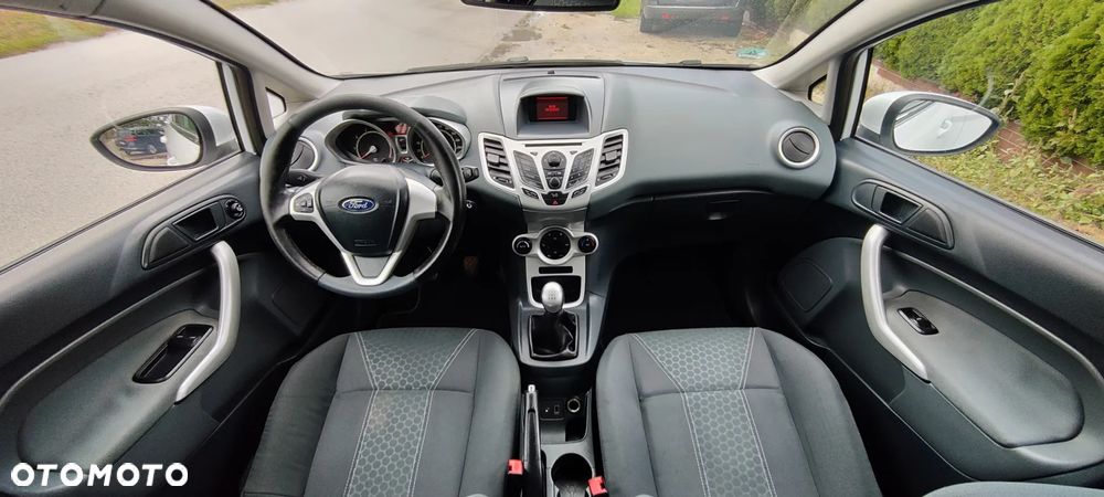 Ford Fiesta 1.25 Titanium - 17