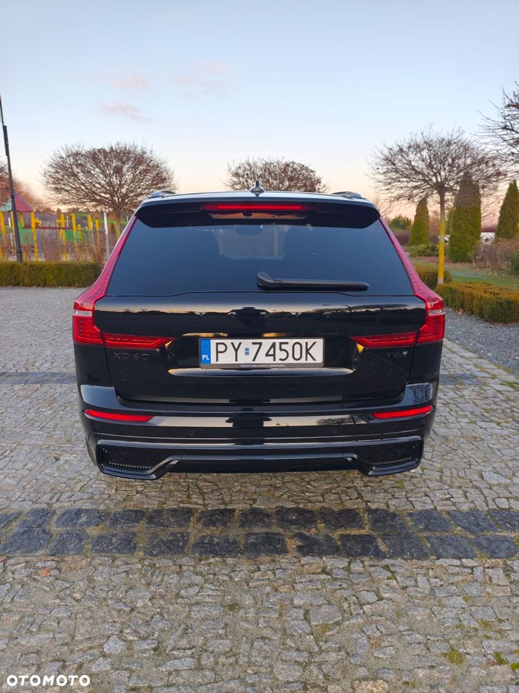 Volvo XC 60 T6 Plug-In Hybrid AWD Ultra Dark - 10