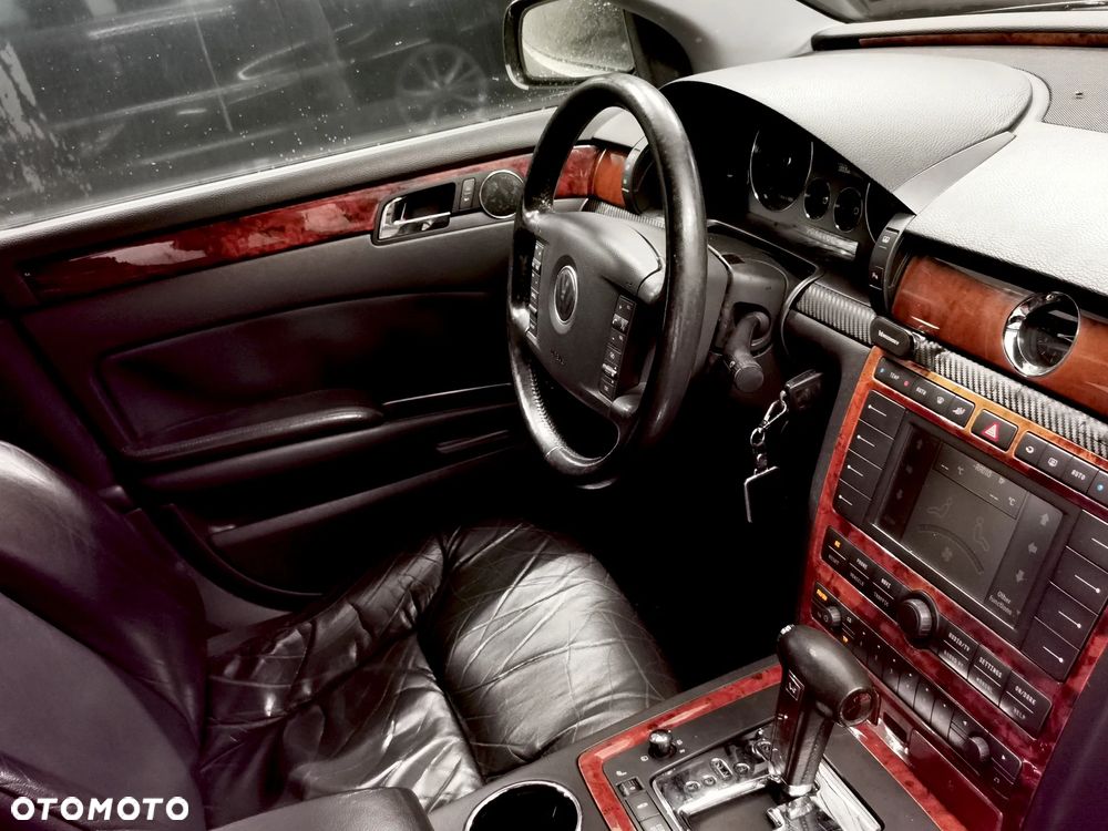 Volkswagen Phaeton 3.2 V6 Tiptr (5 os.) - 6