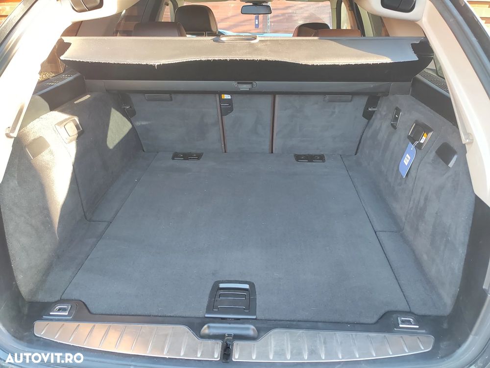 BMW Seria 5 525d xDrive AT - 5