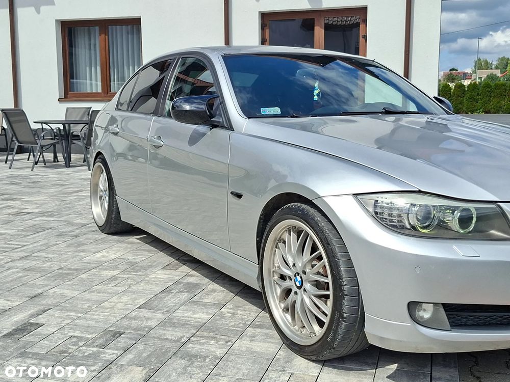BMW Seria 3 320d - 6