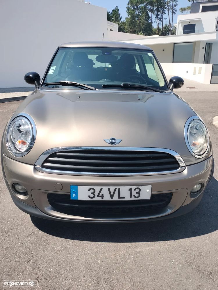 MINI 3 Portas One D - 2