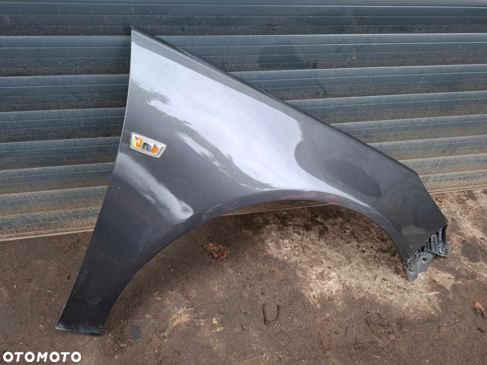 PRAWY BŁOTNIK PRZEDNI PRZÓD OPEL INSIGNIA A I Z177 - 3
