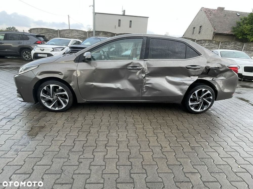 Toyota Corolla 1.6 Executive - 5