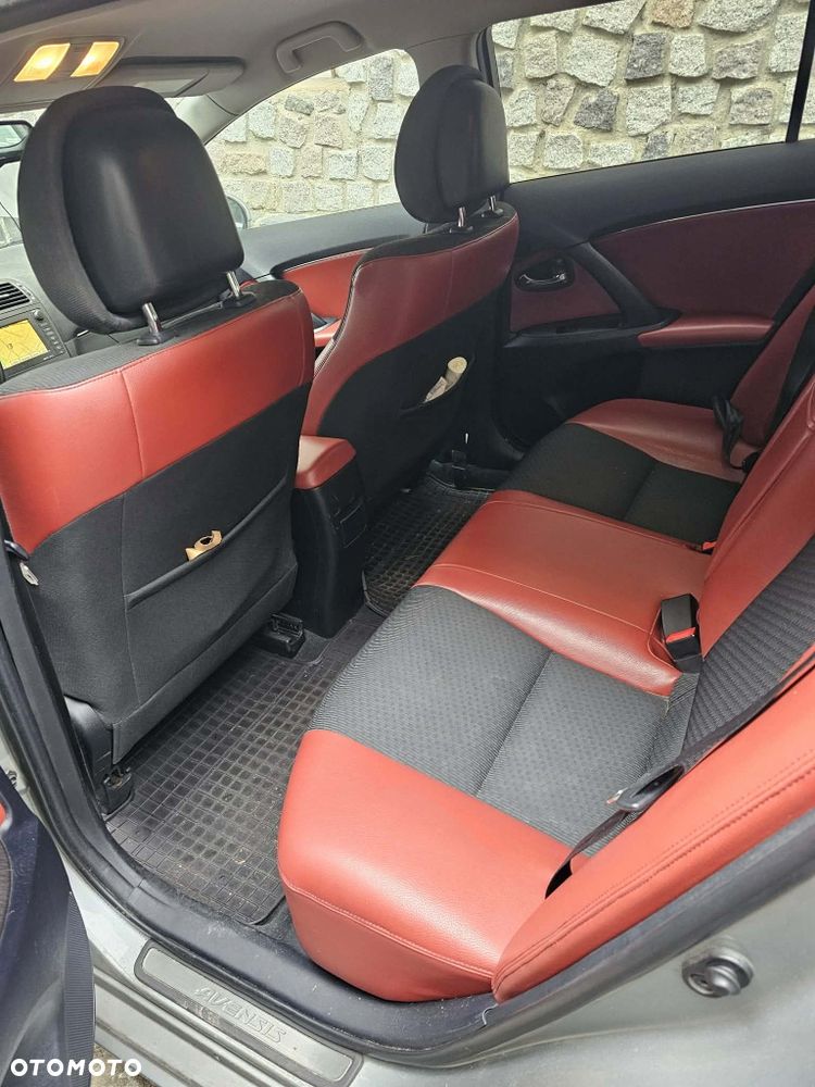 Toyota Avensis 2009 photo 5