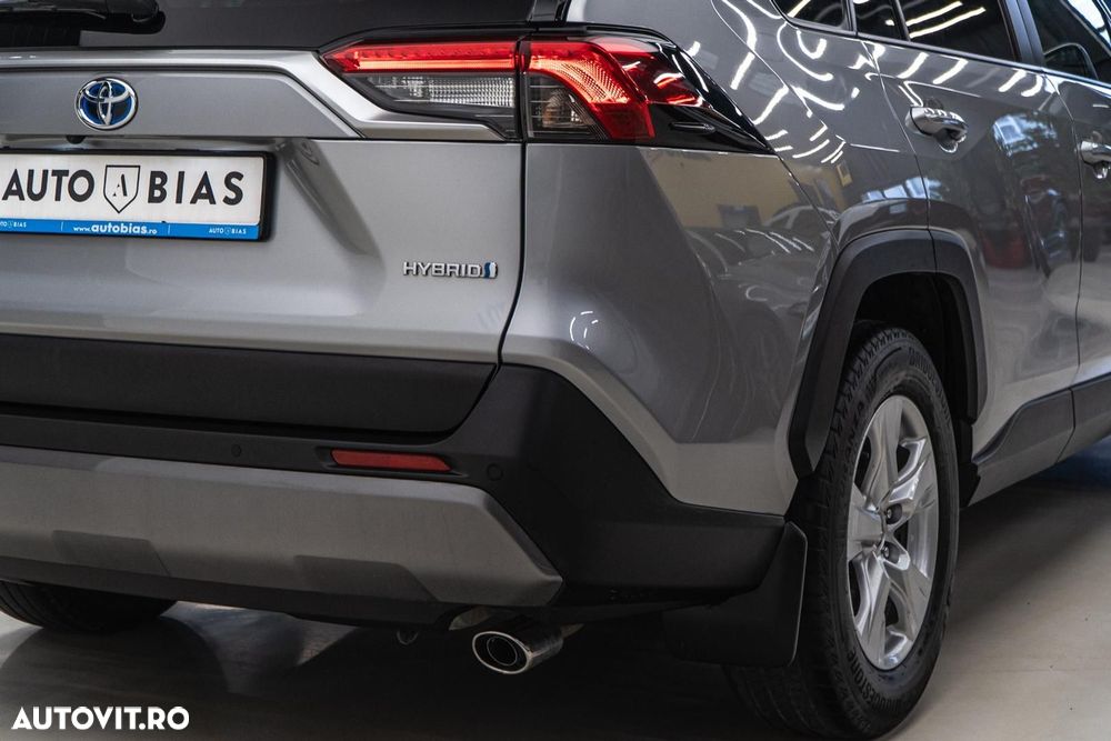 Toyota RAV4 2.5 VVT-iE 4x4 Luxury - 38