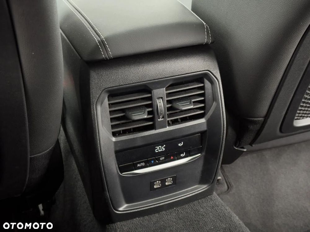 BMW Seria 4 2023