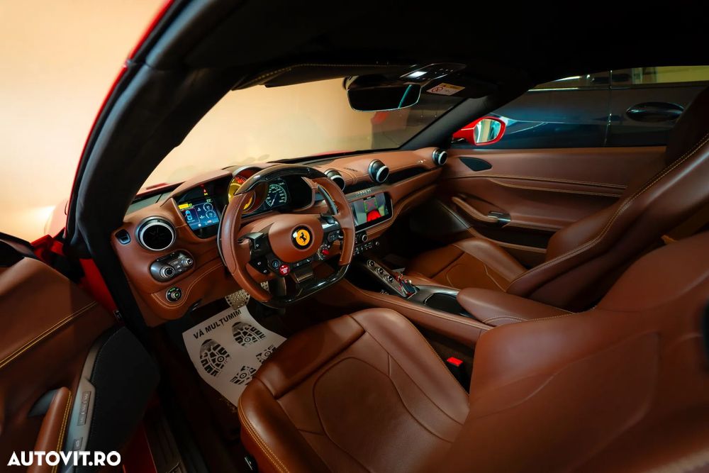 Ferrari Portofino - 35