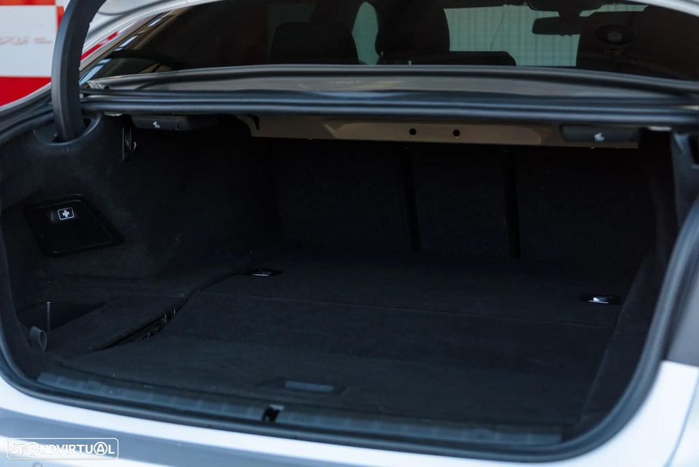 BMW 530 - 32