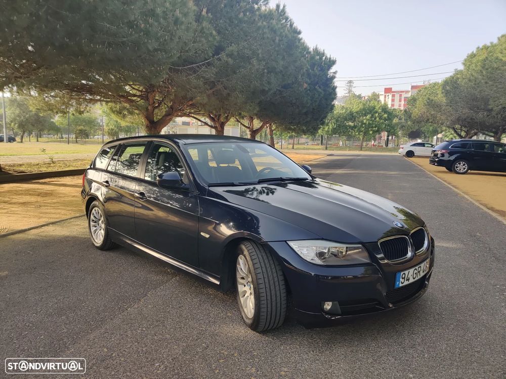 BMW 320 d Sport - 4