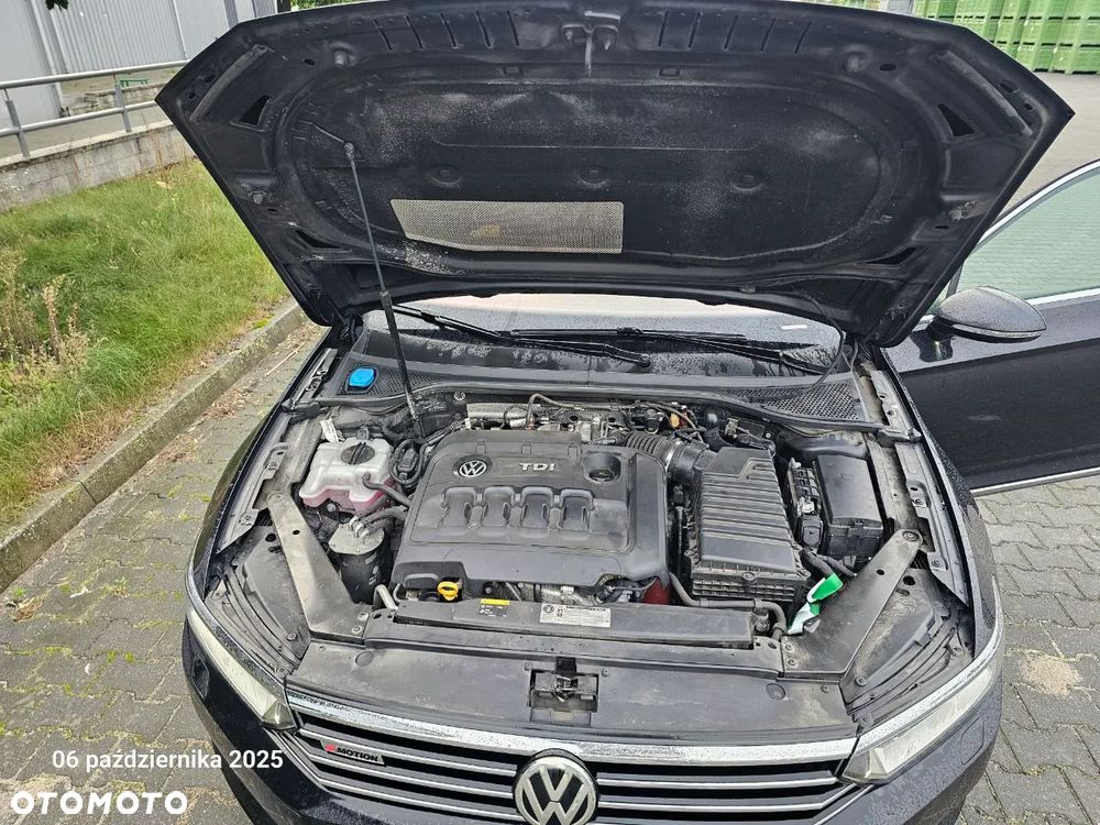 Volkswagen Passat 2.0 TDI Bi-Turbo BMT 4Mot Highline DSG - 25