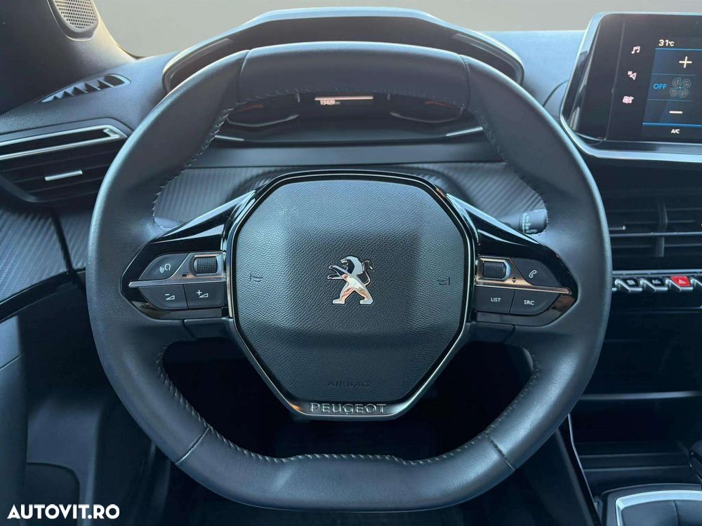 Peugeot 2008 1.2 L PureTech STT Active - 16