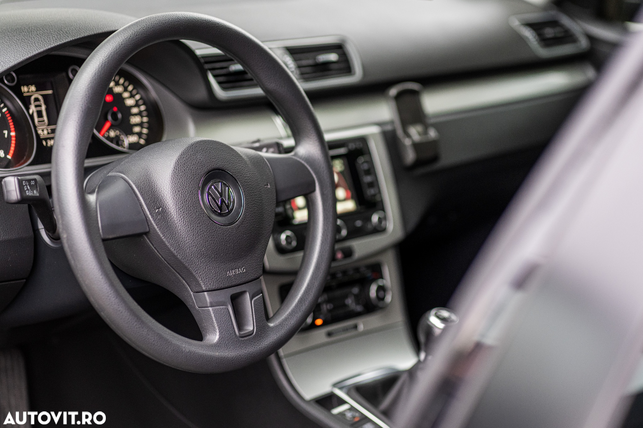 Volkswagen Passat - 23