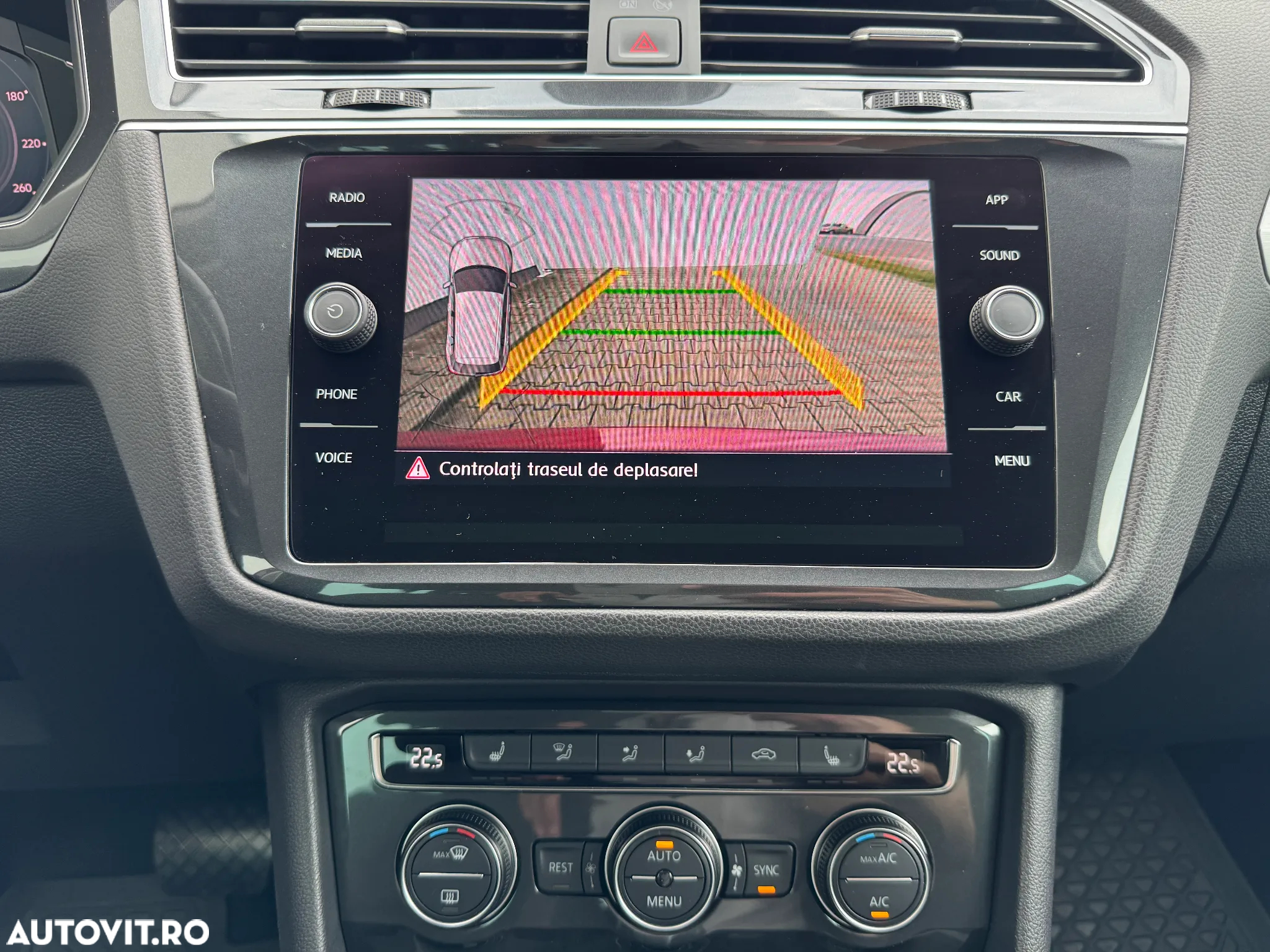 Volkswagen Tiguan 1.5 TSI ACT DSG Comfortline - 13