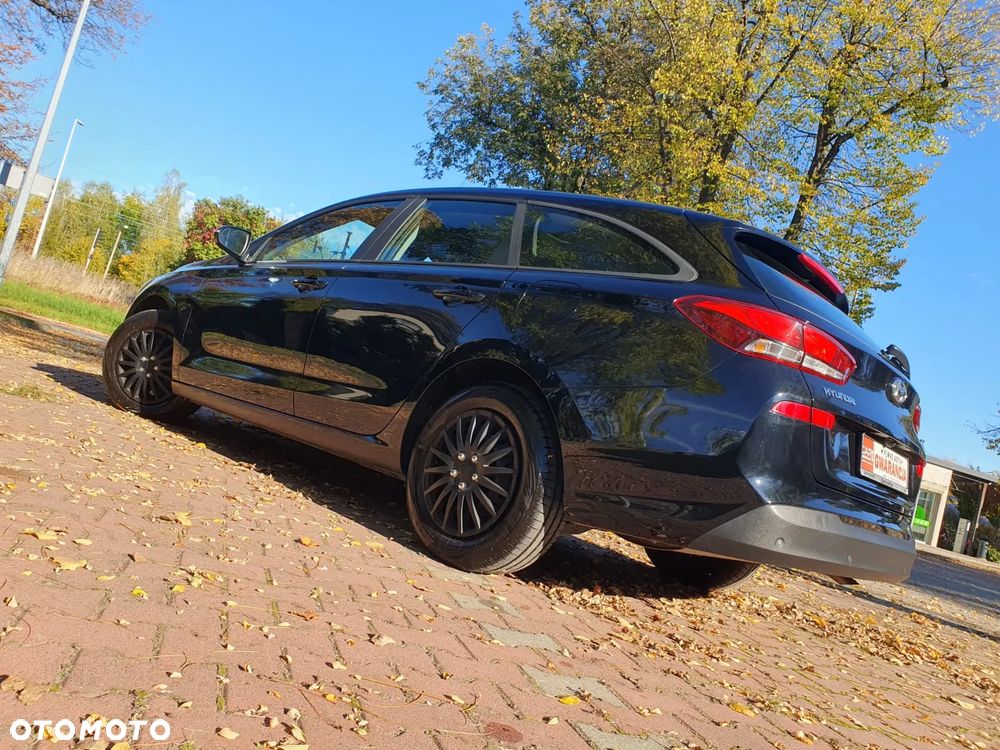 Hyundai i30 1.4 Select - 36