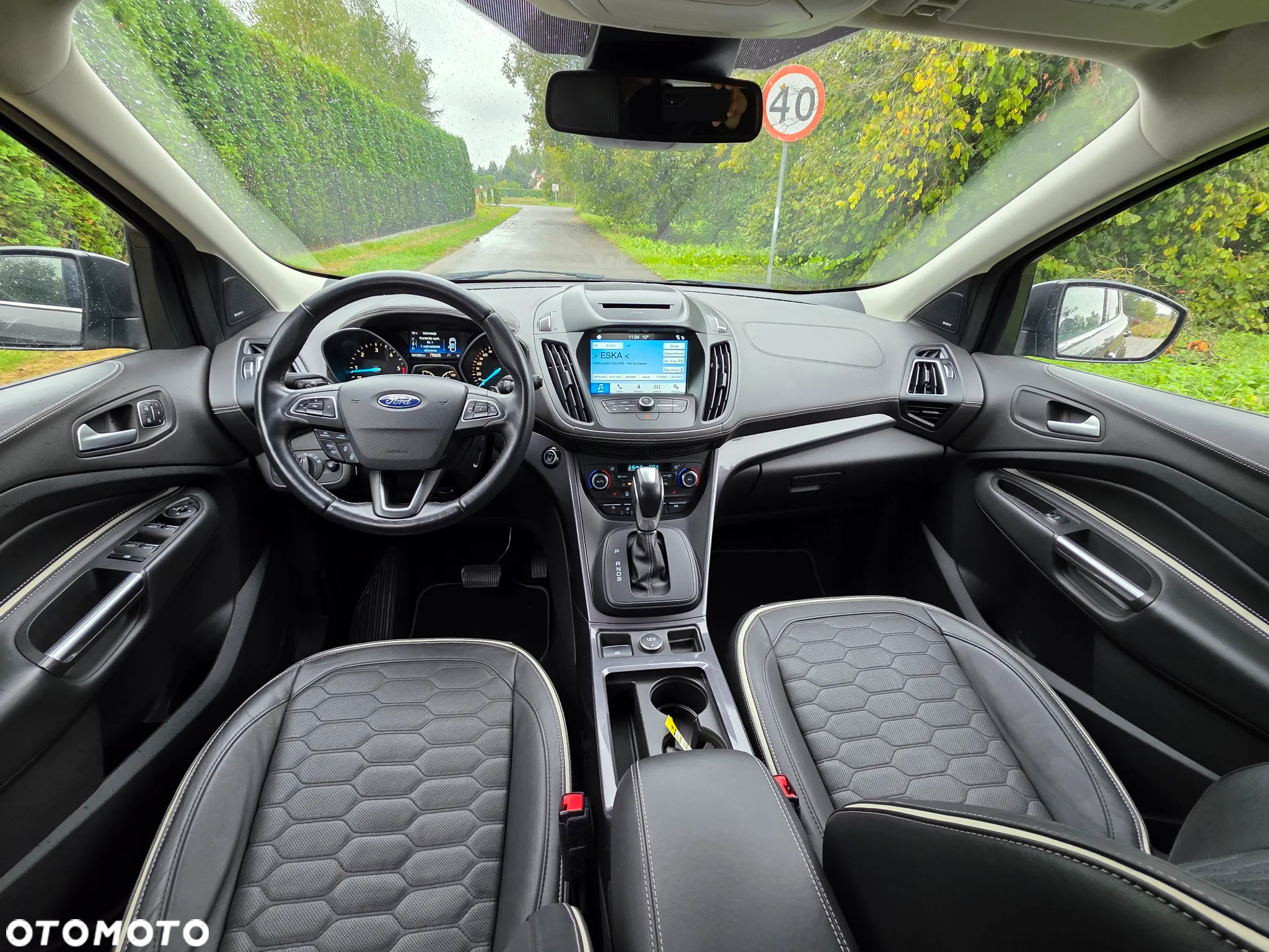 Ford Kuga - 13