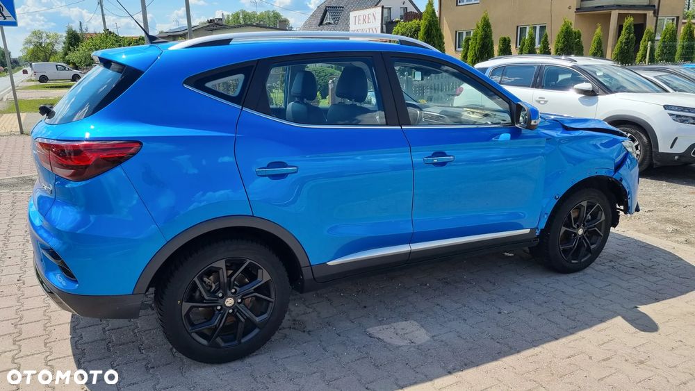 MG ZS - 13
