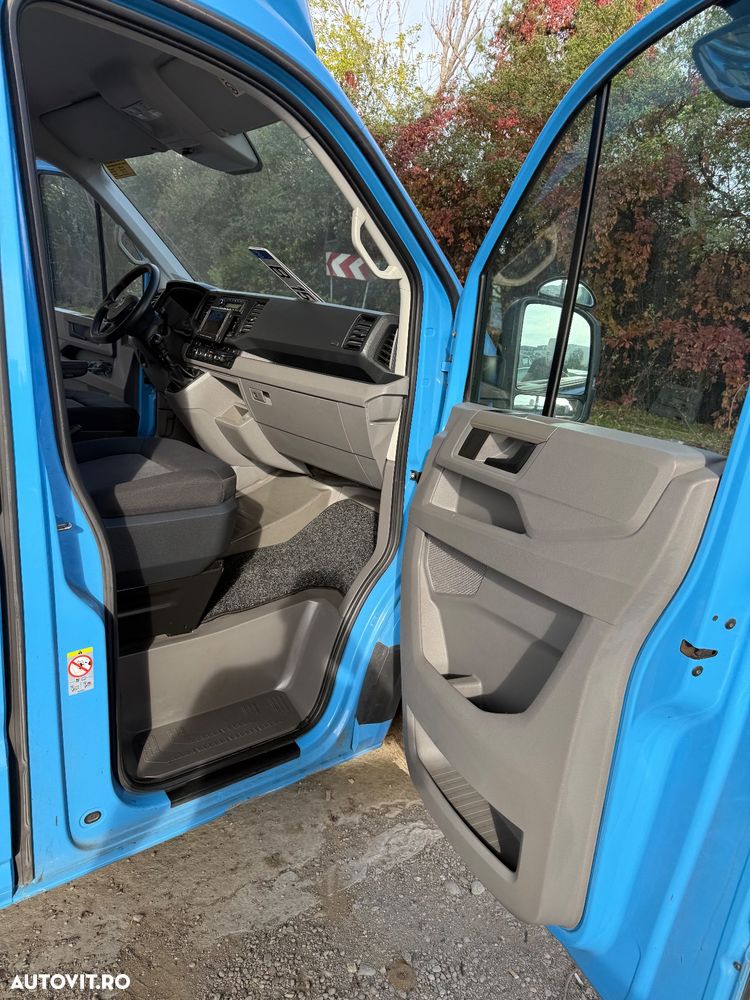 Volkswagen VW Crafter Cub TVA DEDUCTIBIL 35 an 2020 2.0tdi 157.000km Istoric Service Complet la reprezentanta vw Stare foarte buna NU Mercedes Sprinter Duba Iveco Ford transit izoterma - 39