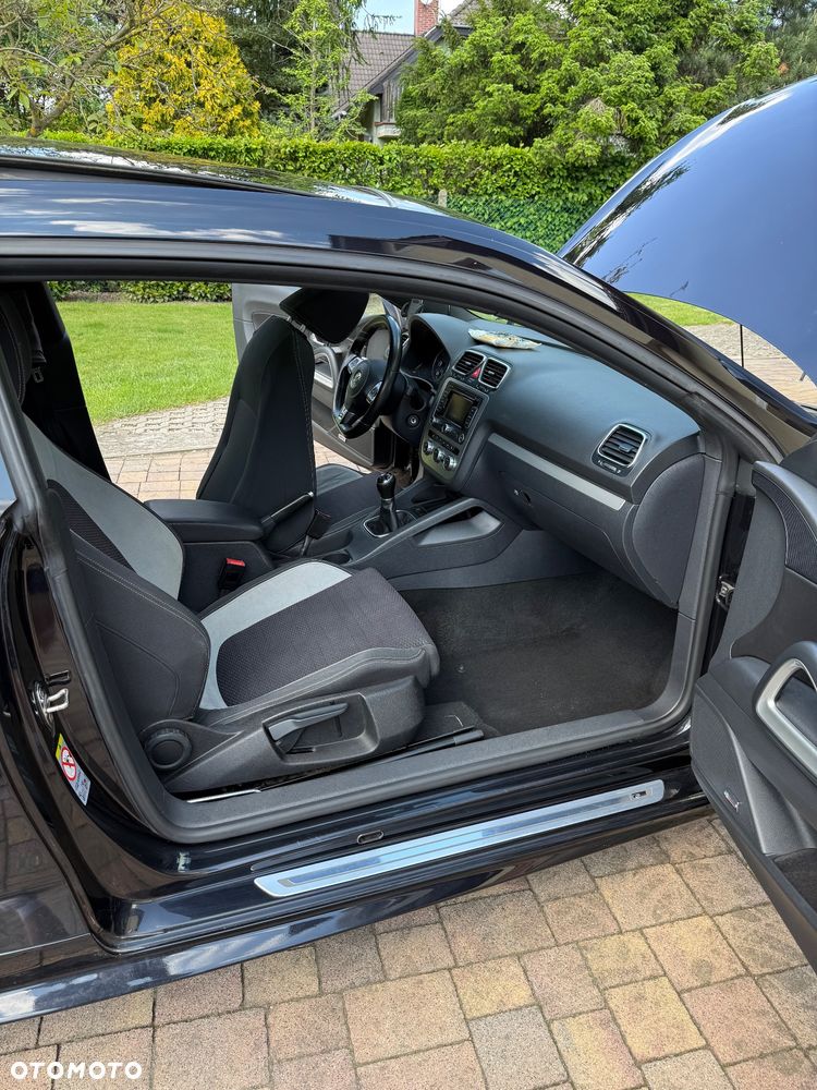 Volkswagen Scirocco 2.0 TDI - 21
