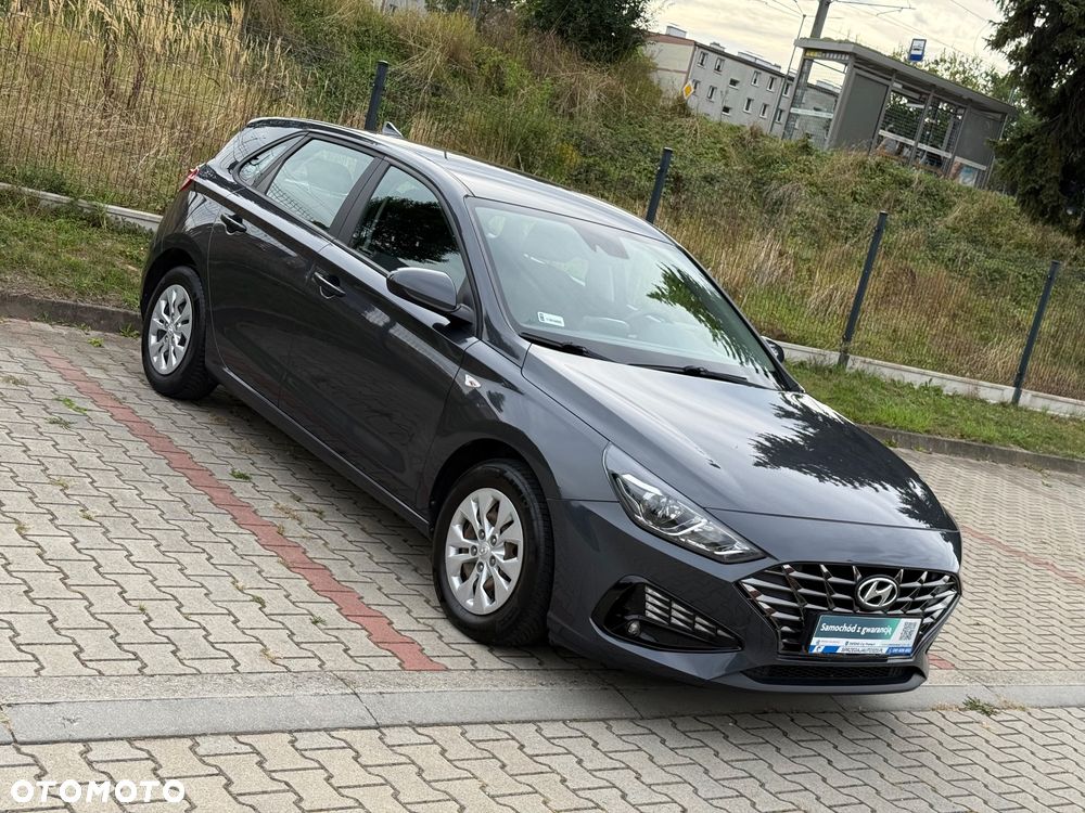 Hyundai i30 1.5 DPI Classic + - 32