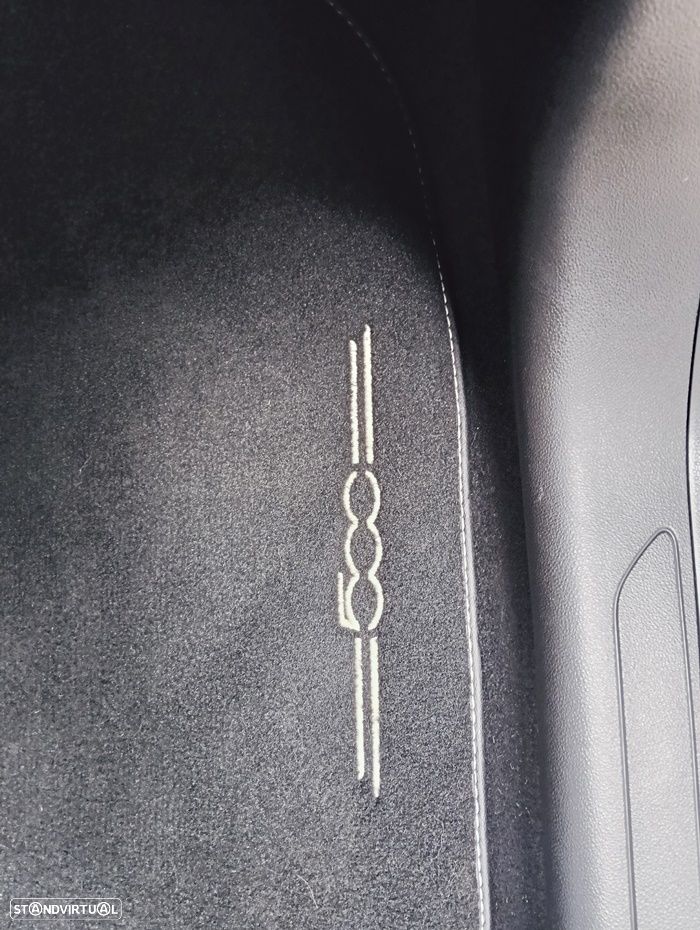 Fiat 500e 23,8kWh Red - 44