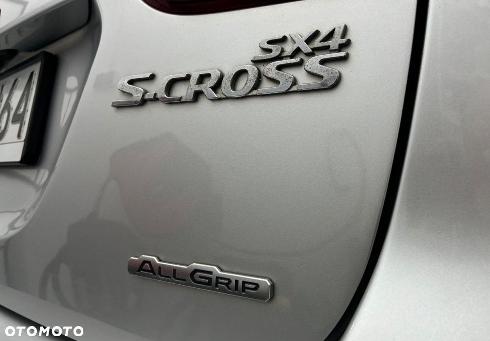 Suzuki SX4 S-Cross 1.6 Premium 4WD - 19
