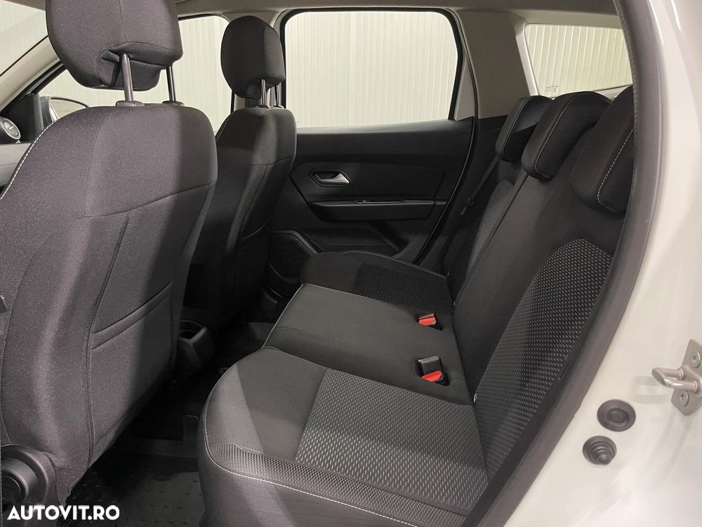 Dacia Duster 1.5 Blue dCi 4WD Comfort - 11