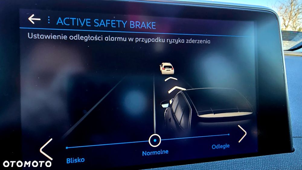 Peugeot 5008 1.6 BlueHDI Allure S&S EAT6 - 35