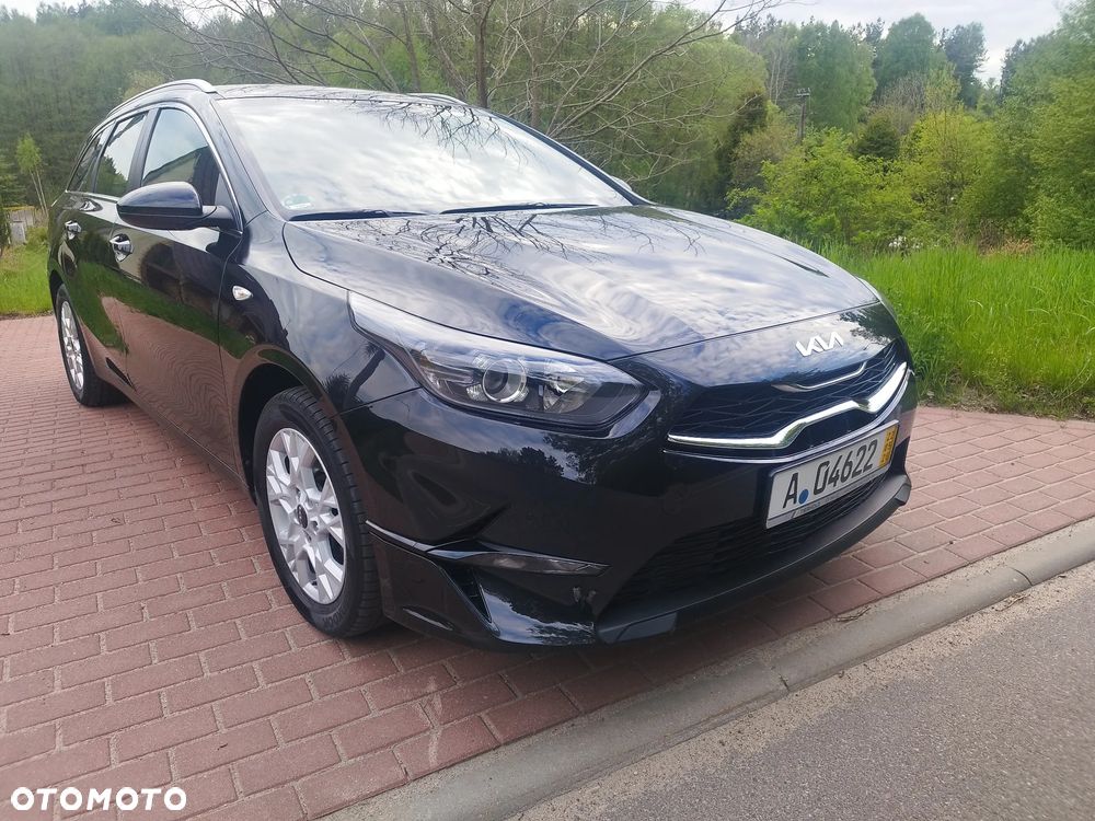 Kia Ceed - 13