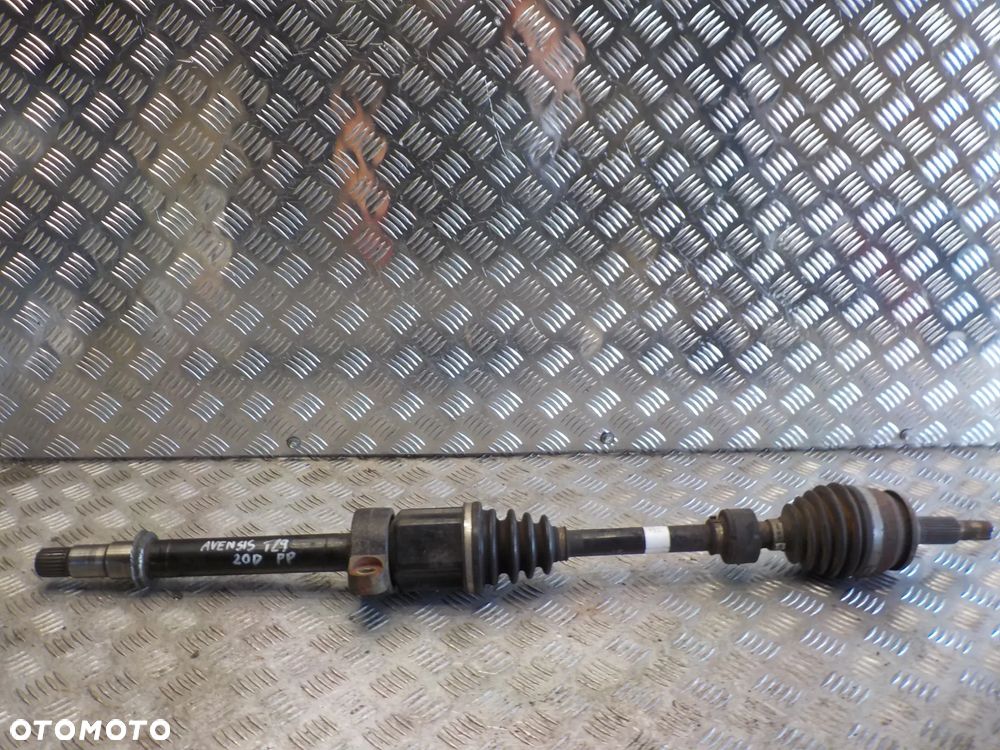 TOYOTA AVENSIS T27 LIFT 29 2.0 D4D PÓŁOS PRAWA PRZÓD