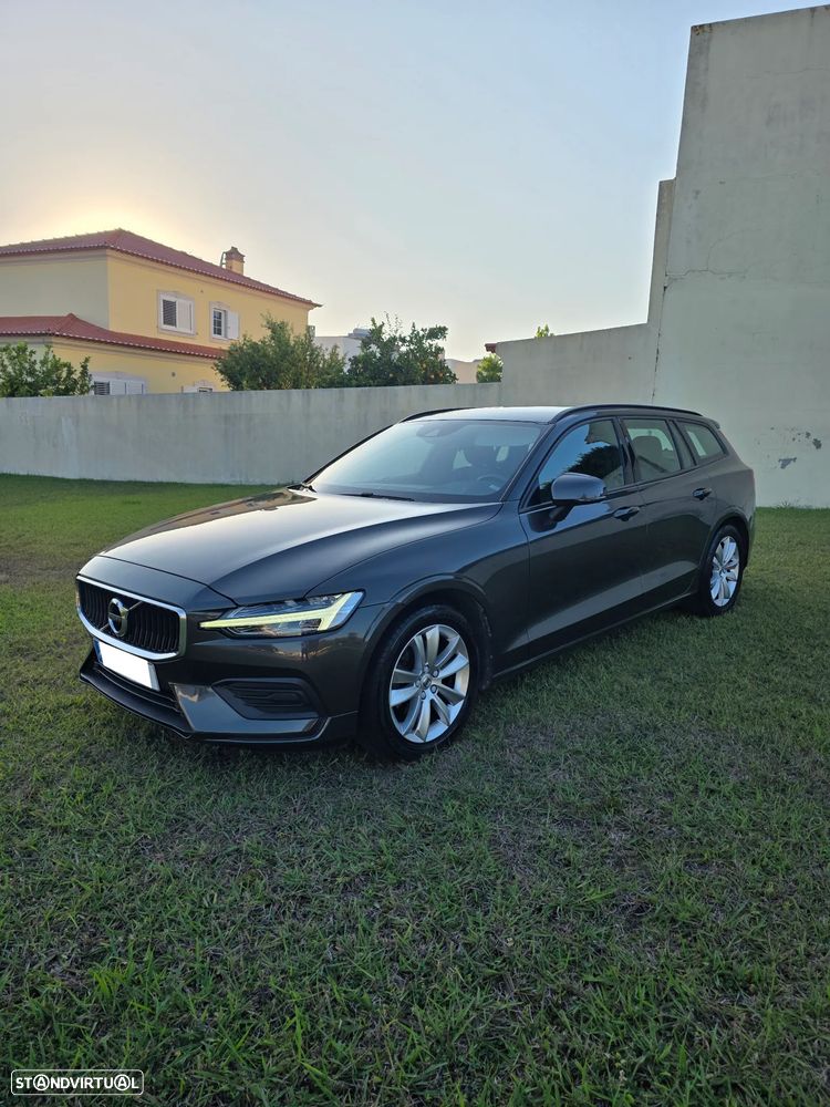 Volvo V60 2.0 D3 Momentum Core - 12