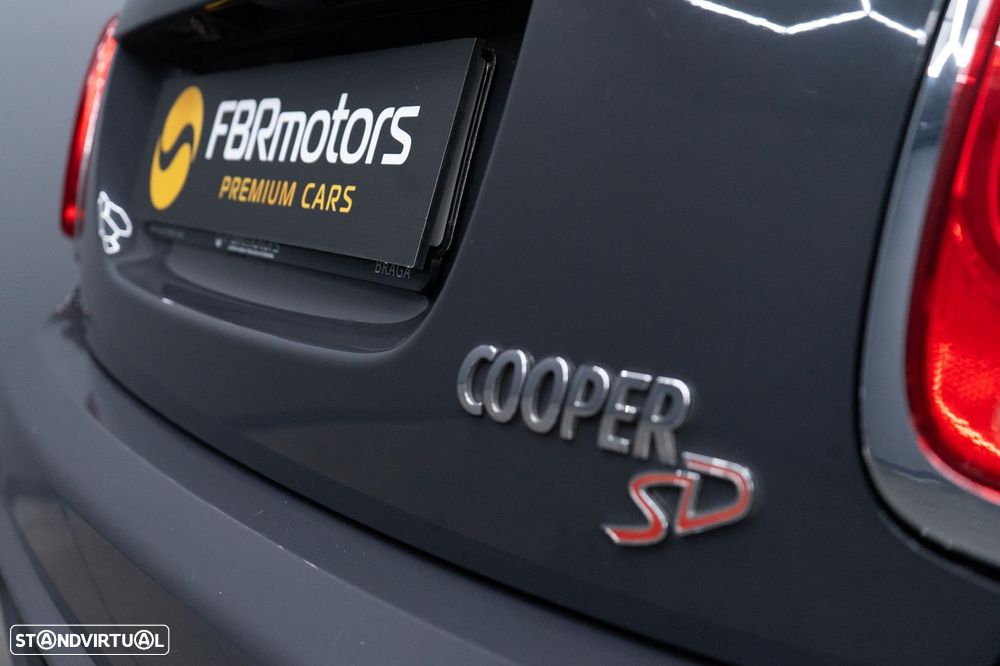MINI 5 Portas Cooper SD - 23