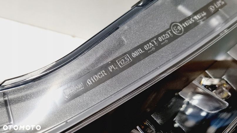 Reflektor lewy XENON FERRARI 488 GTB PISTA europa - 4