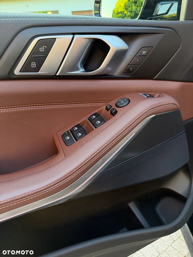 BMW X5 - 12