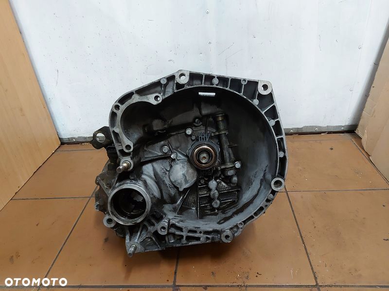 FIAT DOBLO I PUNTO II 1.9D SKRZYNIA BIEGÓW 5B - 1