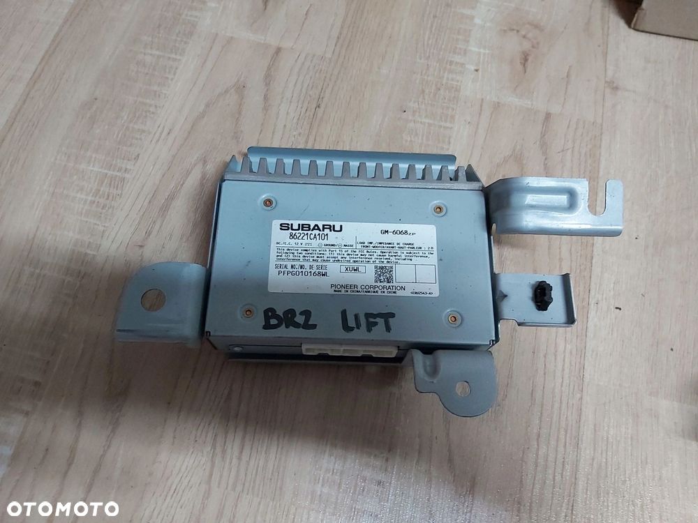 TOYOTA GT86 Subaru BRZ moduł radia wzmacniacz - 2