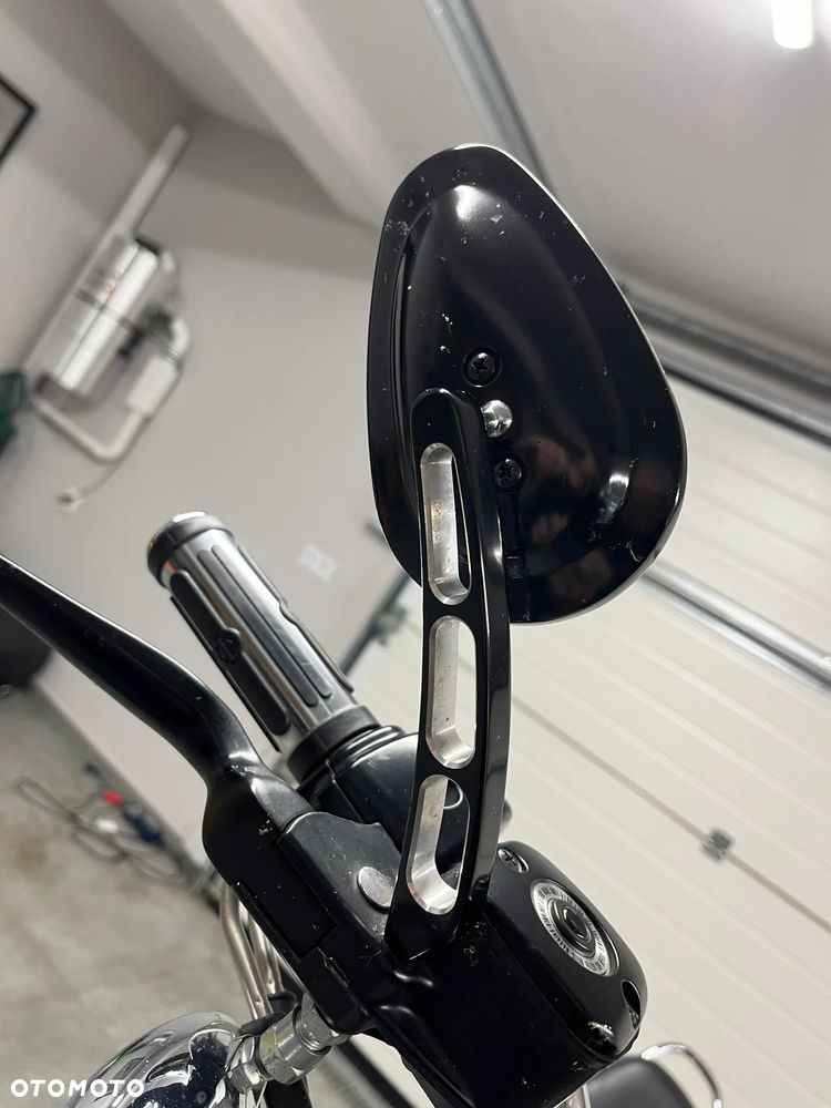Harley-Davidson Softail Custom - 13