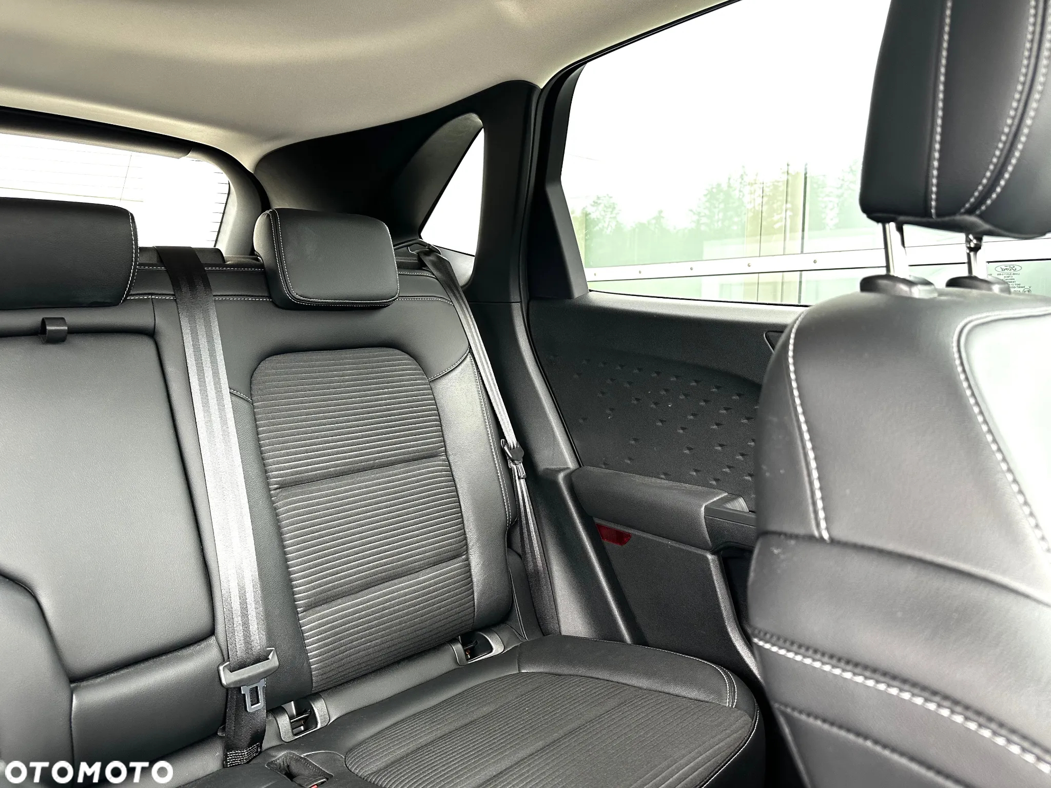 Ford Kuga 1.5 EcoBoost FWD Titanium ASS - 30