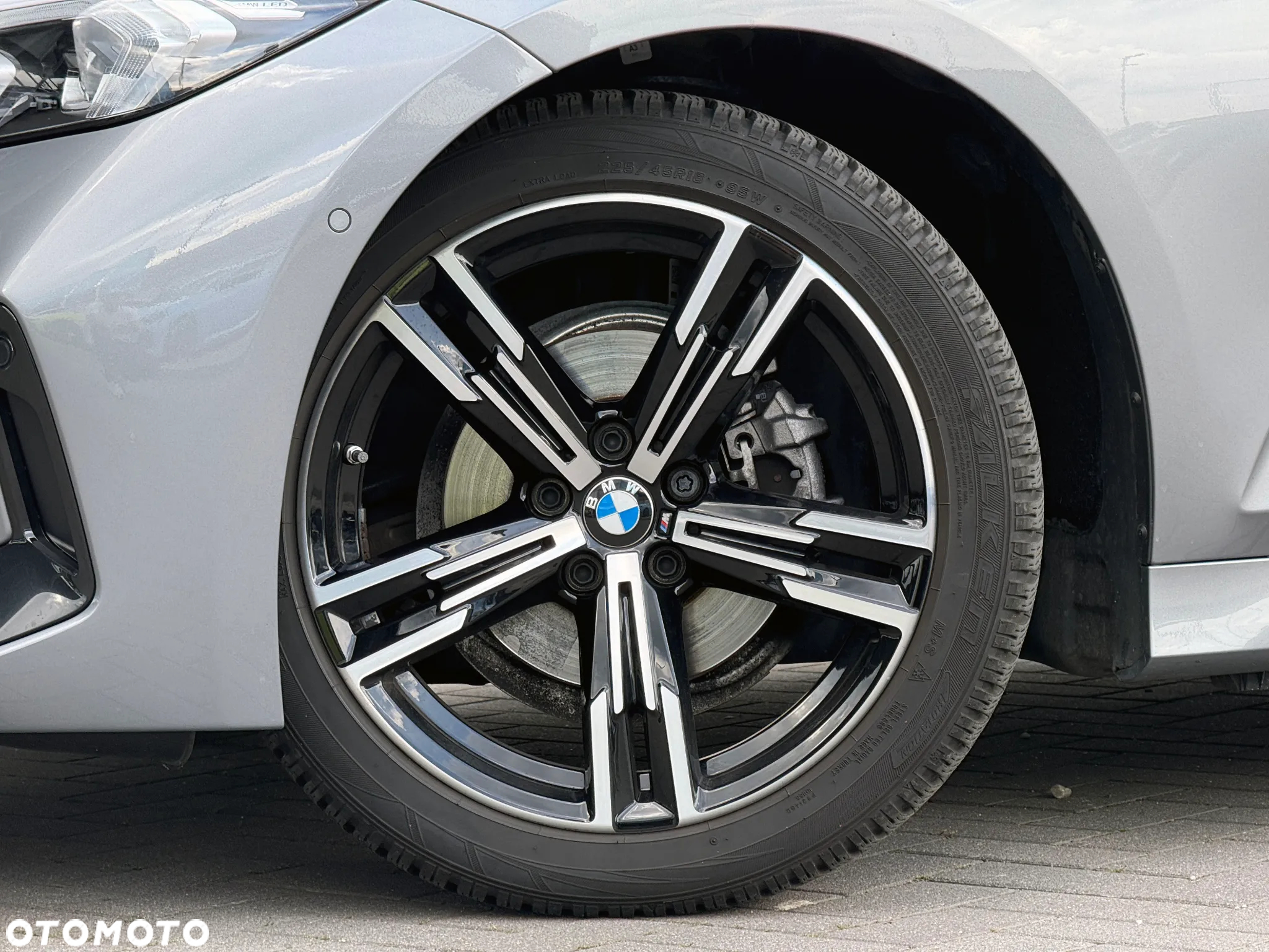 BMW Seria 3 318i M Sport - 8
