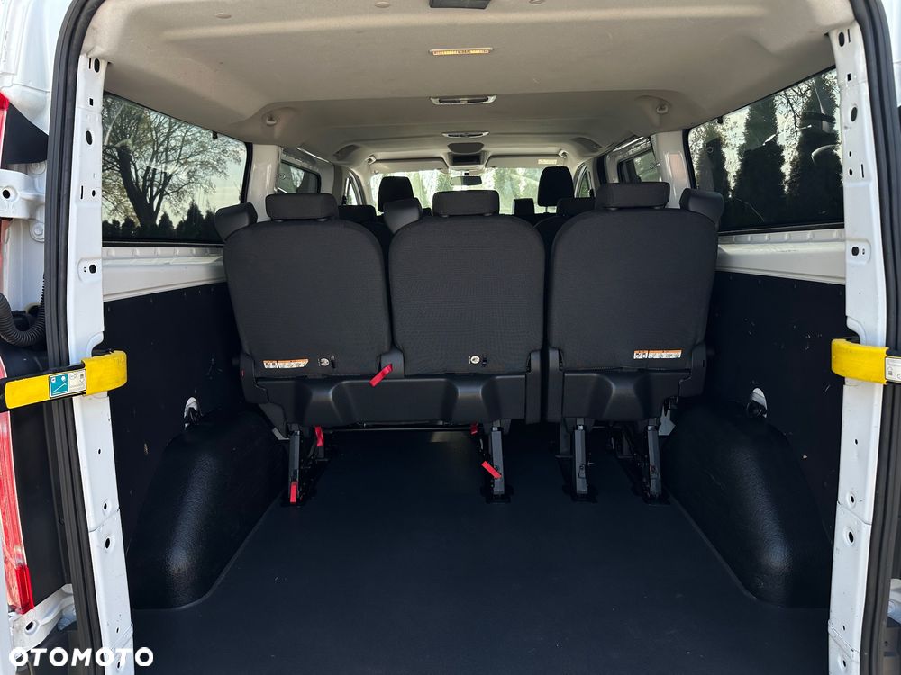 Ford Transit Custom 310 L2H1 Limited - 25