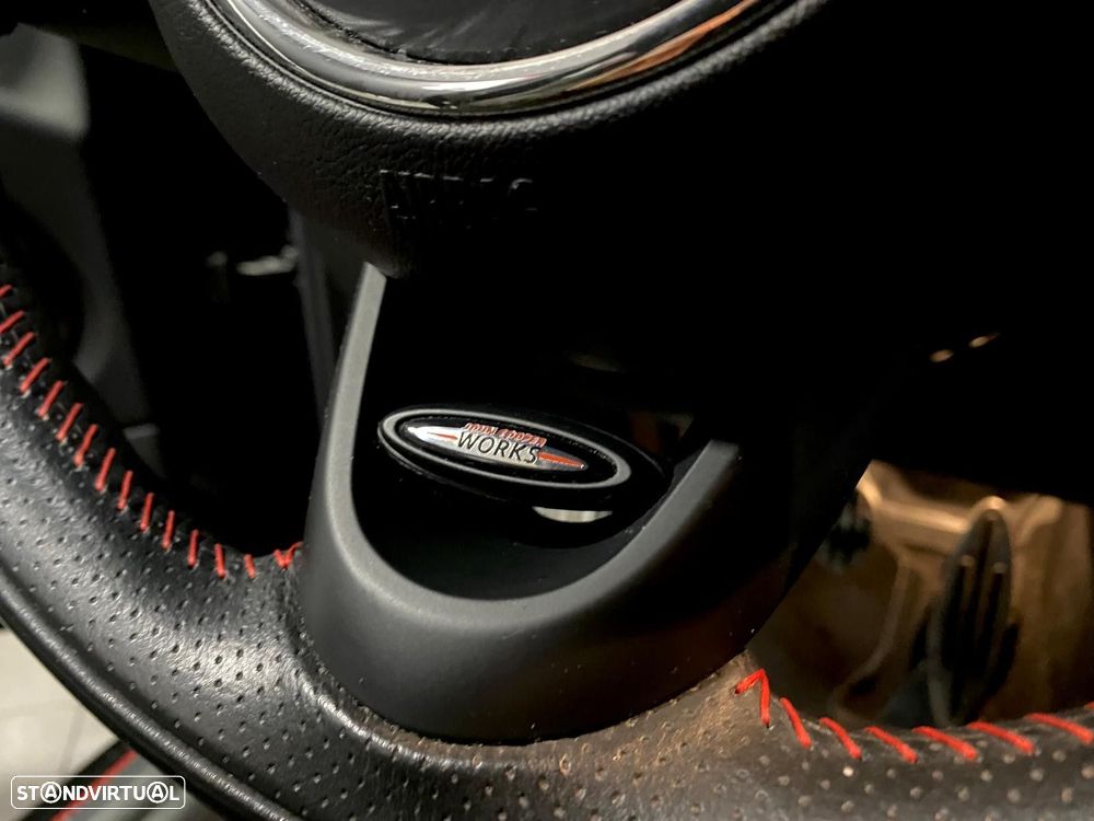 MINI 3 Portas Cooper D - 17