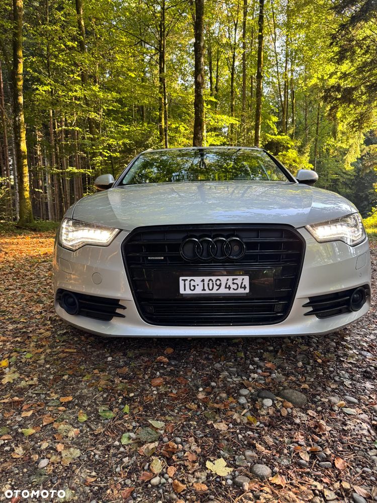 Audi A6 Avant - 1