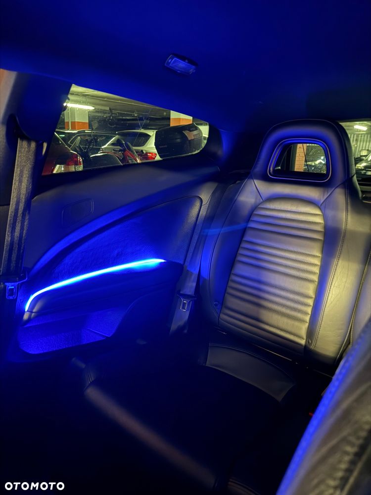 Volkswagen Scirocco 2.0 TDI DSG - 17
