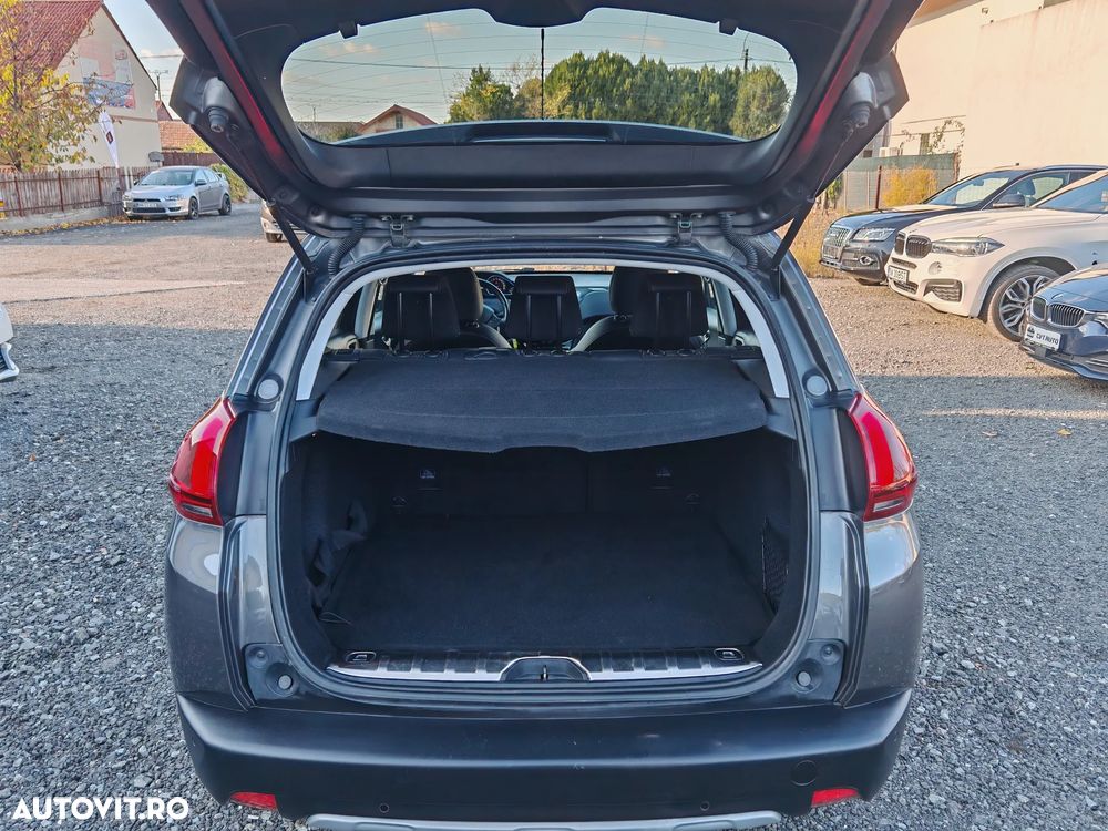 Peugeot 2008 PureTech 110 Stop&Start Allure - 18